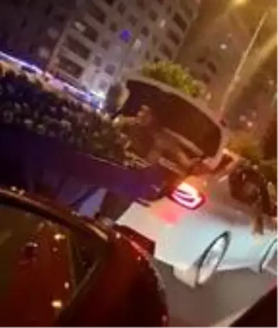 Seyyar satıcının otomobil bagajında tehlikeli yolculuğu Seyyar satıcının otomobil bagajında tehlikeli yolculuğu