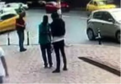 Canından olmamak için cebindeki son 25 lirasını gaspçıya vermek zorunda kaldı Canından olmamak için cebindeki son 25 lirasını gaspçıya vermek zorunda kaldı