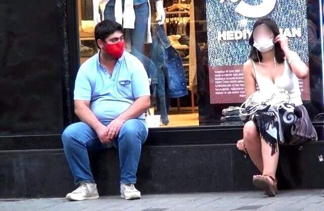Taksim'de genç kadını taciz eden kişi hakkında yakalama kararı çıkarıldı Taksim'de genç kadını taciz eden kişi hakkında yakalama kararı çıkarıldı