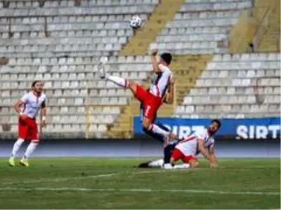 TFF 1. Lig: Adana Demirspor: 1 B. Boluspor: 1 (İlk yarı sonucu) TFF 1. Lig: Adana Demirspor: 1 B. Boluspor: 1 (İlk yarı sonucu)