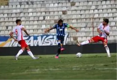 TFF 1. Lig: Adana Demirspor: 1 B. Boluspor: 1 (İlk yarı sonucu) TFF 1. Lig: Adana Demirspor: 1 B. Boluspor: 1 (İlk yarı sonucu)