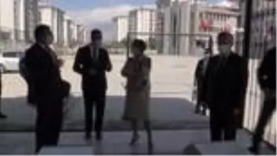 Uşak'ta 4 bin 553 öğrenci 1. sınıfa başladı Uşak'ta 4 bin 553 öğrenci 1. sınıfa başladı