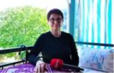 Yatağa bağımlı kadın, şifa bulduğu mahallenin 3 dönemdir muhtarı Yatağa bağımlı kadın, şifa bulduğu mahallenin 3 dönemdir muhtarı