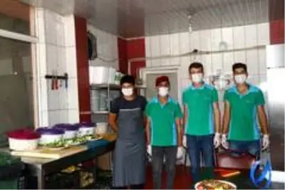4 masayla başladı, şimdi 300 kişiyi aynı anda misafir ediyor 4 masayla başladı, şimdi 300 kişiyi aynı anda misafir ediyor