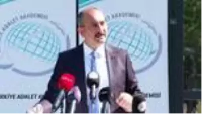 Son dakika haberi... Adalet Bakanı Gül: 'Milletimiz sizden adil kararı makul sürede vermenizi beklemektedir' Son dakika haberi... Adalet Bakanı Gül: 'Milletimiz sizden adil kararı makul sürede vermenizi beklemektedir'