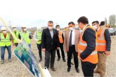 Amasya Valisi Masatlı, köylerde vatandaşların sorunlarını dinledi Amasya Valisi Masatlı, köylerde vatandaşların sorunlarını dinledi