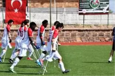 Son dakika haberleri... Türkiye Ampute Futbol Turnuvası Ahlat'ta başladı Son dakika haberleri... Türkiye Ampute Futbol Turnuvası Ahlat'ta başladı