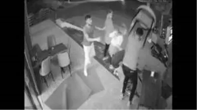 Eksik ödenen hesabını isteyen gurbetçi işletmeci darbedildi Eksik ödenen hesabını isteyen gurbetçi işletmeci darbedildi