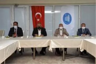 Başkan Aşgın, esnaf odalarıyla istişare yaptı Başkan Aşgın, esnaf odalarıyla istişare yaptı