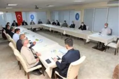 Başkan Aşgın, esnaf odalarıyla istişare yaptı Başkan Aşgın, esnaf odalarıyla istişare yaptı