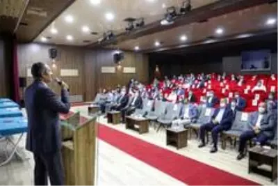 Başkan Tanış muhtarlarla bir araya geldi Başkan Tanış muhtarlarla bir araya geldi