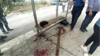 Maske takmasında sonunda bu da oldu! Şoför ile yolcu birbirine girdi, kan aktı Maske takmasında sonunda bu da oldu! Şoför ile yolcu birbirine girdi, kan aktı