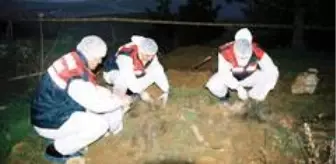 Şiddet: Bursa'da 16 yerinden bıçaklanan ve yakılan kadının cinayet sanığı beraatını istedi Şiddet: Bursa'da 16 yerinden bıçaklanan ve yakılan kadının cinayet sanığı beraatını istedi