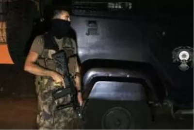 Son Dakika | DEAŞ'ın uyuyan hücresine operasyon Son Dakika | DEAŞ'ın uyuyan hücresine operasyon