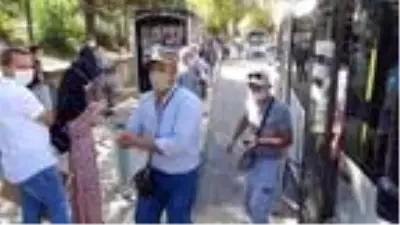 Edirne'de 65 yaş ve üzerindekilere ulaşımda yeni koronavirüs tedbiri Edirne'de 65 yaş ve üzerindekilere ulaşımda yeni koronavirüs tedbiri