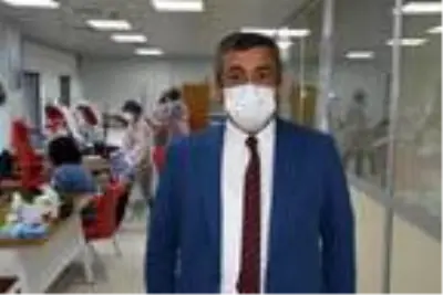 Son dakika haber | Eskişehir'de immün plazma bağışı ilanlarını görenler kan merkezine koştu Son dakika haber | Eskişehir'de immün plazma bağışı ilanlarını görenler kan merkezine koştu