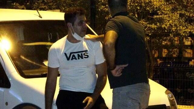 Evinde fenalaşan güvenlik amiri hayatını kaybetti, yakınları birbirine sarılıp ağladı Evinde fenalaşan güvenlik amiri hayatını kaybetti, yakınları birbirine sarılıp ağladı
