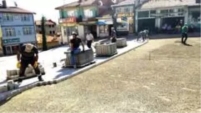 Hisarcık'ta beton parke çalışmaları Hisarcık'ta beton parke çalışmaları