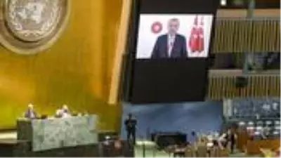 İsrail Büyükelçisi, Cumhurbaşkanı Erdoğan'ın eleştirileri sonrası BM salonunu terk etmek zorunda kaldı İsrail Büyükelçisi, Cumhurbaşkanı Erdoğan'ın eleştirileri sonrası BM salonunu terk etmek zorunda kaldı
