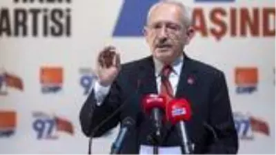 Kılıçdaroğlu'ndan kahvehaneler için tartışma yaratacak öneri: Her oyunda yeni kağıt açılsın Kılıçdaroğlu'ndan kahvehaneler için tartışma yaratacak öneri: Her oyunda yeni kağıt açılsın