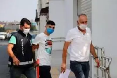 Kız arkadaşının bindiği otomobili takip etti vuruldu Kız arkadaşının bindiği otomobili takip etti vuruldu