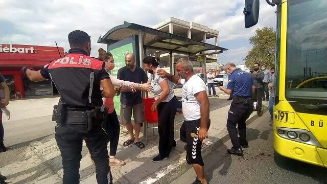 Maske takmasında sonunda bu da oldu! Şoför ile yolcu birbirine girdi, kan aktı Maske takmasında sonunda bu da oldu! Şoför ile yolcu birbirine girdi, kan aktı