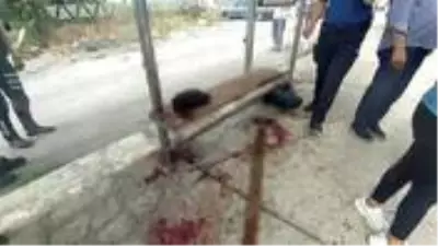 Maske takmasında sonunda bu da oldu! Şoför ile yolcu birbirine girdi, kan aktı Maske takmasında sonunda bu da oldu! Şoför ile yolcu birbirine girdi, kan aktı