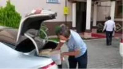 Müftülükten mevsimlik tarım işçilerine Kur'an ve kitap hediyesi Müftülükten mevsimlik tarım işçilerine Kur'an ve kitap hediyesi