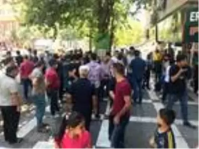 Sokak ortasında silah zoruyla genç kızı kaçırdılar! Ailesi peşine düşünce ortalık karıştı Sokak ortasında silah zoruyla genç kızı kaçırdılar! Ailesi peşine düşünce ortalık karıştı
