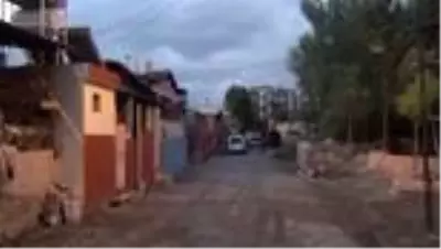 Suç örgütlerine yönelik operasyonda 5 kişi gözaltına alındı Suç örgütlerine yönelik operasyonda 5 kişi gözaltına alındı