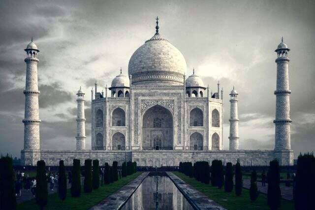 Tac Mahal nerededir? Tac Mahal hangi ülkededir? Taj Mahal'i kim yaptı?