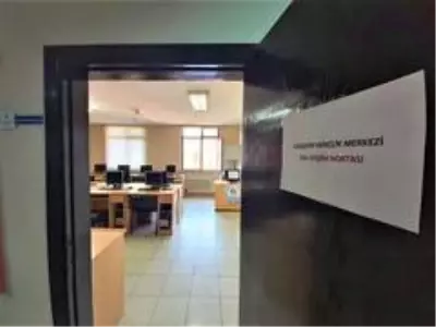 Teknolojiye erişimi olmayan öğrencilere özel hizmet Teknolojiye erişimi olmayan öğrencilere özel hizmet