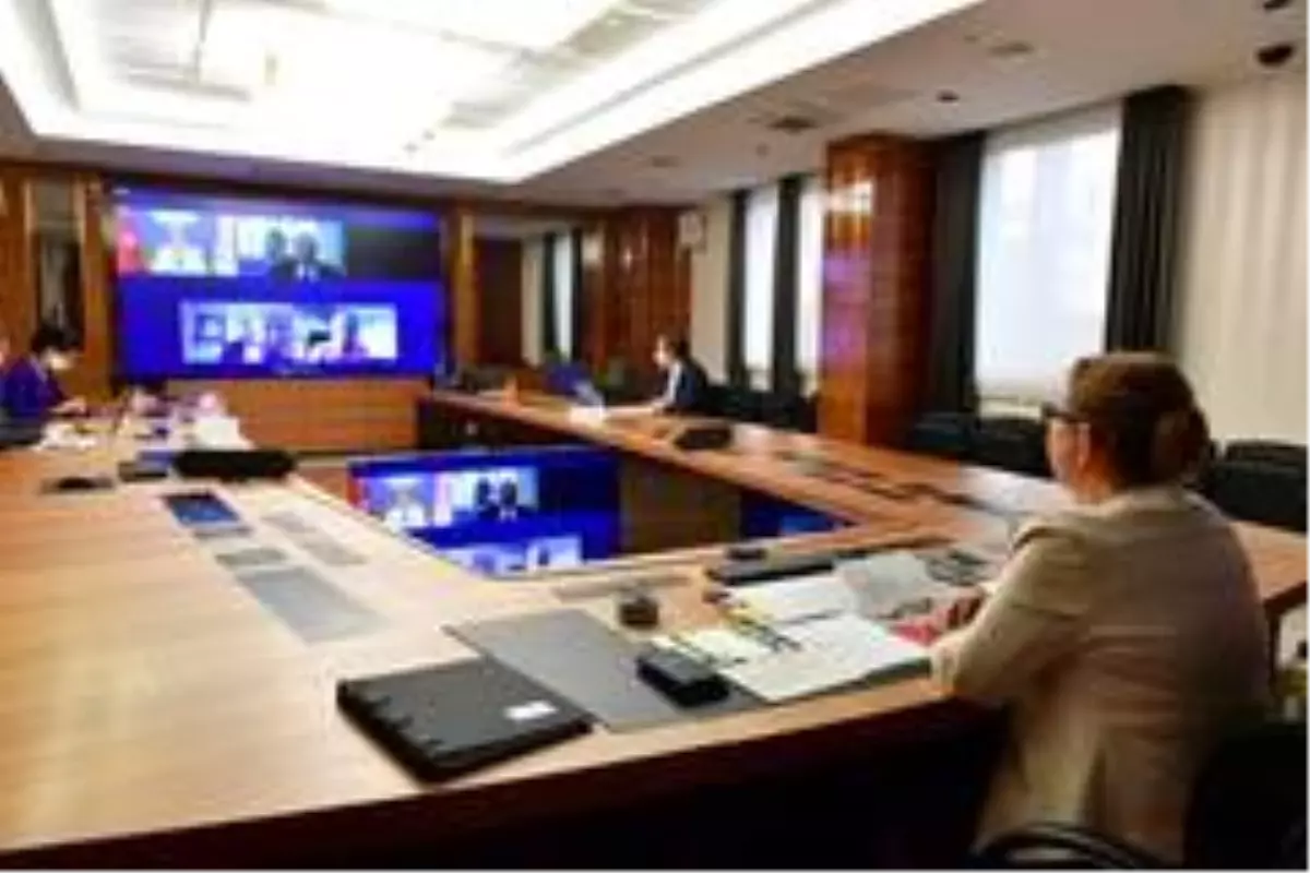 Pekcan: 'Belirli sektörlerde ticareti karşılıklı serbestleştirmeye yönelik ikili anlaşma ticari...