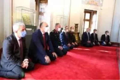 Son dakika... Yavuz Sultan Selim vefatının 500.yıl dönümünde kabri başında anıldı Son dakika... Yavuz Sultan Selim vefatının 500.yıl dönümünde kabri başında anıldı