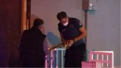 23 yaşındaki genç pompalı tüfekle kendini öldürdü 23 yaşındaki genç pompalı tüfekle kendini öldürdü