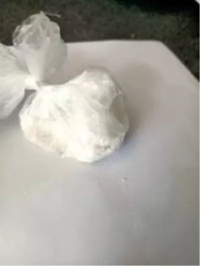 26 gram kokain ele geçirildi 26 gram kokain ele geçirildi