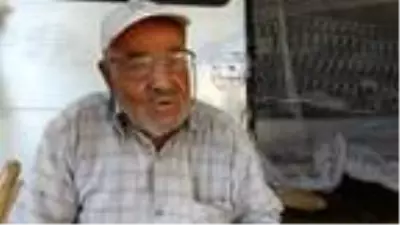 4 yıldır minibüste yaşıyor 4 yıldır minibüste yaşıyor