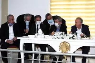 AK Parti Milletvekili Uçar Ormanlı'da muhtarları dinledi AK Parti Milletvekili Uçar Ormanlı'da muhtarları dinledi