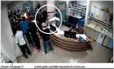 Son dakika haberleri... Ankara'da sağlık çalışanlarına saldırı soruşturmasında 5 gözaltı (6) Son dakika haberleri... Ankara'da sağlık çalışanlarına saldırı soruşturmasında 5 gözaltı (6)