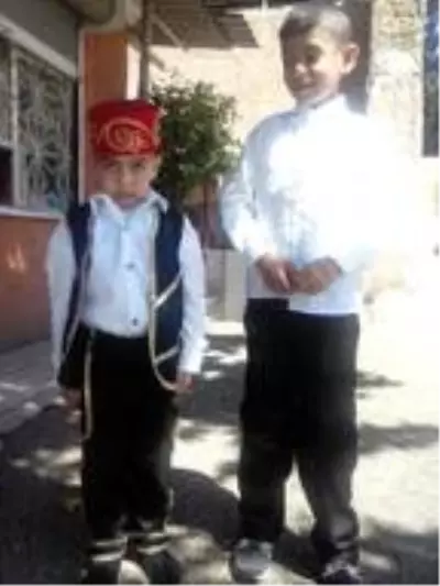 Anne ve çocuklarının ölümünde 'kusurlu' bulunan 2 kişiye 15 yıl hapis istemi Anne ve çocuklarının ölümünde 'kusurlu' bulunan 2 kişiye 15 yıl hapis istemi