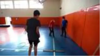 Başakşehir'de spor eğitimine destek Başakşehir'de spor eğitimine destek