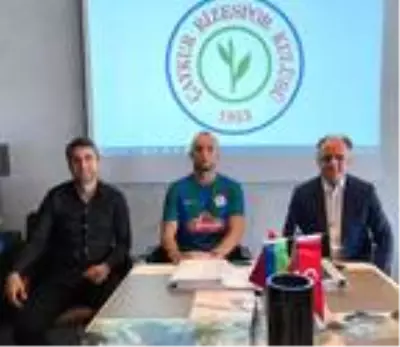 Çaykur Rizespor, Doğan Erdoğan ile 3 yıllık anlaşma sağladı Çaykur Rizespor, Doğan Erdoğan ile 3 yıllık anlaşma sağladı