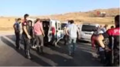 Emekli vatandaşın ev parasını çalan hırsızlar, Sivas'ta yakalandı Emekli vatandaşın ev parasını çalan hırsızlar, Sivas'ta yakalandı