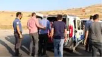 Emekli vatandaşın ev parasını çalan hırsızlar, Sivas'ta yakalandı Emekli vatandaşın ev parasını çalan hırsızlar, Sivas'ta yakalandı