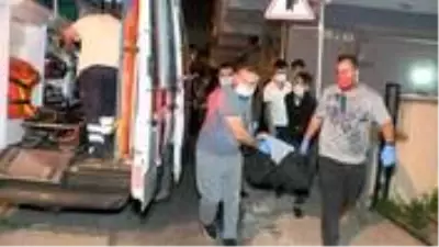 En acı manzara! İşten dönen abla, kardeşinin kanlar içerisindeki cansız bedenini buldu En acı manzara! İşten dönen abla, kardeşinin kanlar içerisindeki cansız bedenini buldu