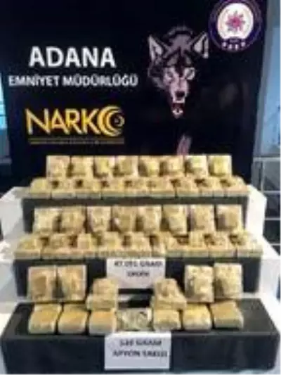 Fıstık çuvallarına saklanan 47 kilogram eroini ?Oscar? buldu Fıstık çuvallarına saklanan 47 kilogram eroini ?Oscar? buldu