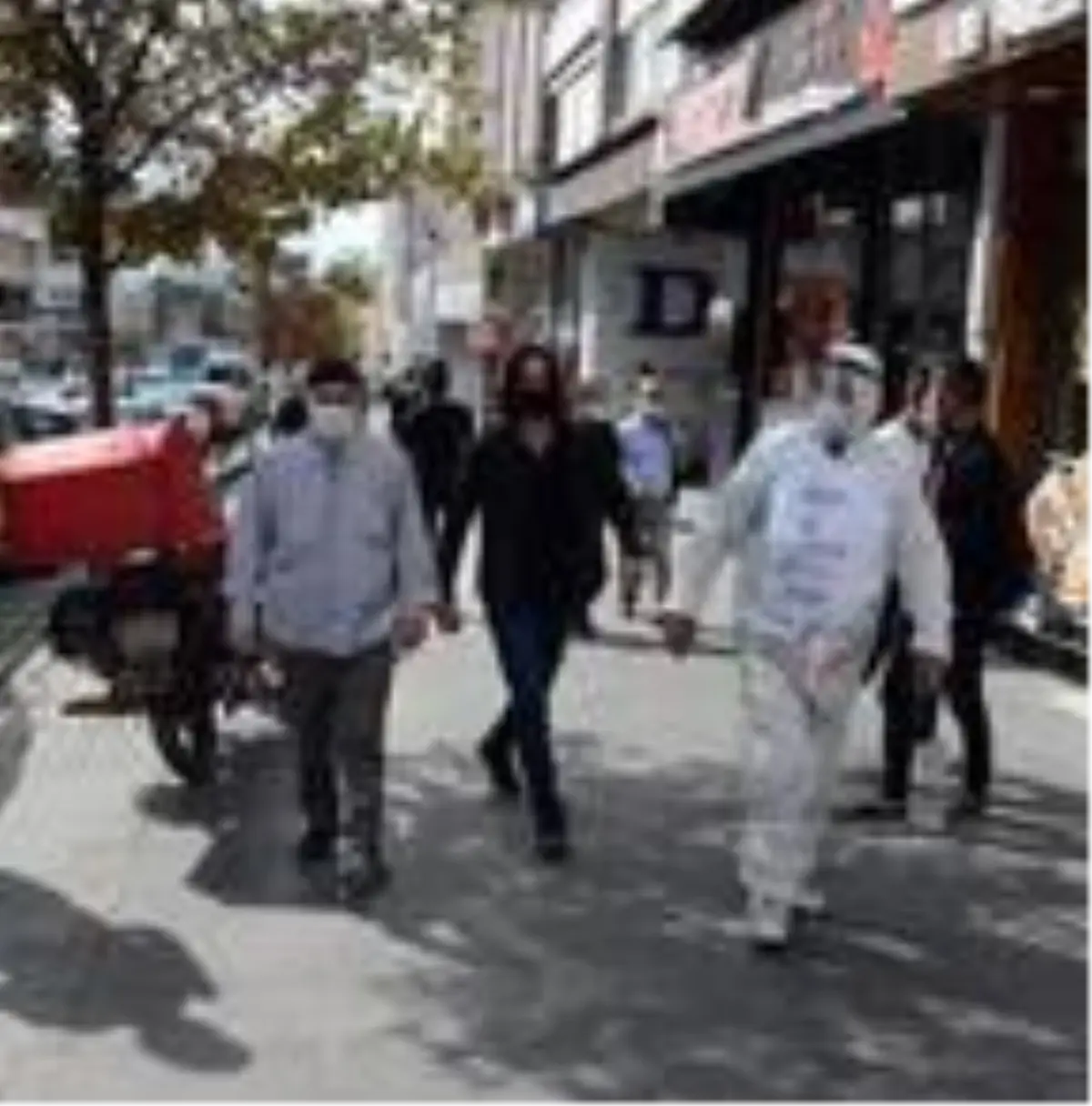 Gurban olim verene, maskeni tak, mesafeni koru'