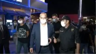 - İstanbul'da Yeditepe Huzur uygulamasına İl Emniyet Müdürü Zafer Aktaş da katıldı- İstanbul'da... - İstanbul'da Yeditepe Huzur uygulamasına İl Emniyet Müdürü Zafer Aktaş da katıldı- İstanbul'da...