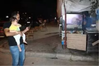Kahramanmaraşlı kebapçı, çalışacak eleman bulamayınca çareyi yazdığı ilanda içini dökmekte buldu Kahramanmaraşlı kebapçı, çalışacak eleman bulamayınca çareyi yazdığı ilanda içini dökmekte buldu