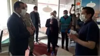 Vali Öksüz'den Covid-19 denetimi Vali Öksüz'den Covid-19 denetimi